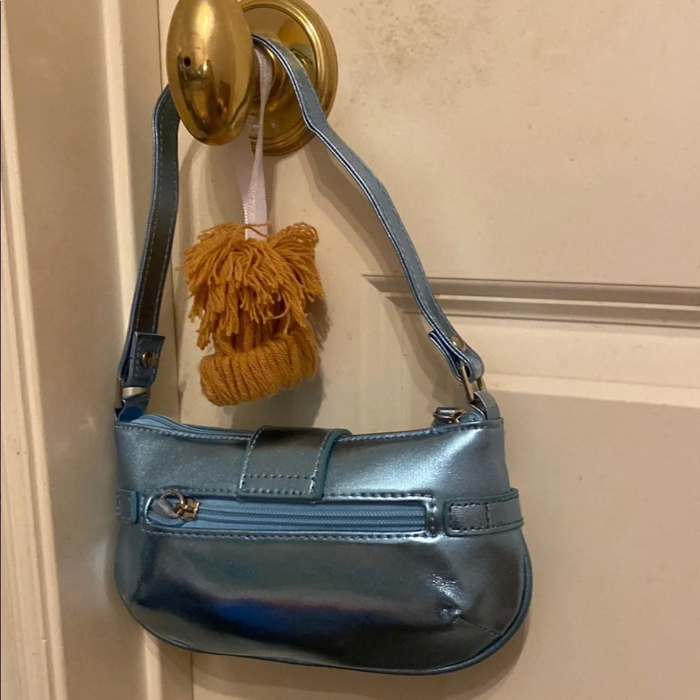 Stylish Blue Handbag